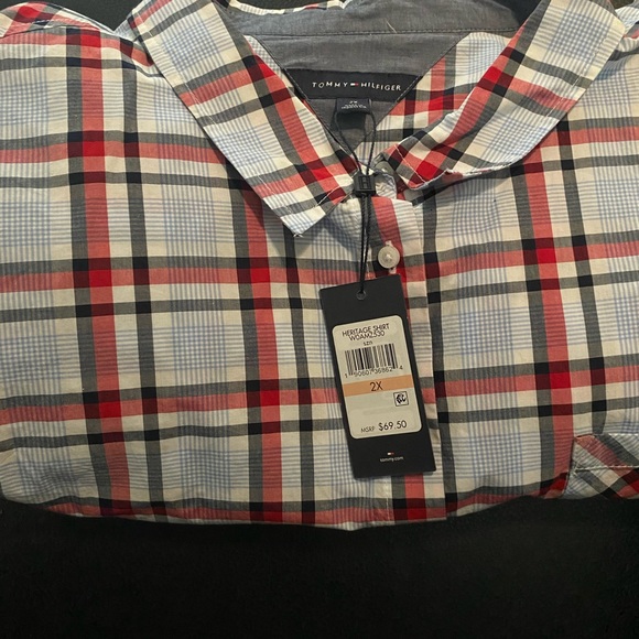 Tommy Hilfiger Women’s 2X Plus size long sleeve cotton button down.. NWT - Picture 3 of 3
